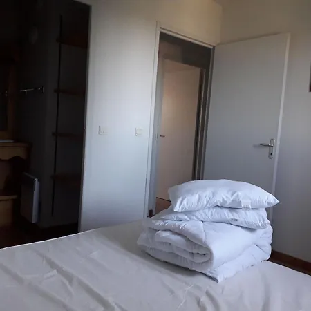 Duplex 8 Pers à Super-besse Avec Piscine - Fr-1-814-44 Besse-et-Saint-Anastaise